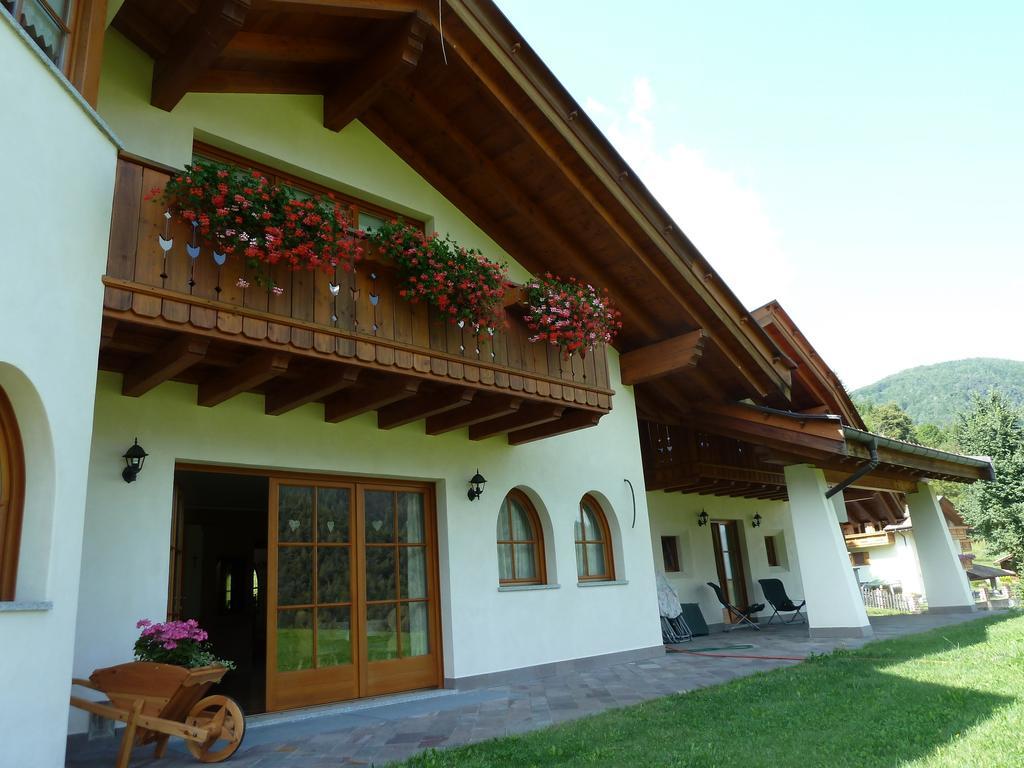 Bed and Breakfast Agritur Cornasest Breguzzo Exteriér fotografie